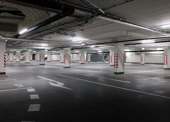 شقة Cloud 9 Sky Park Elegance - Brand New With Stunning Views *