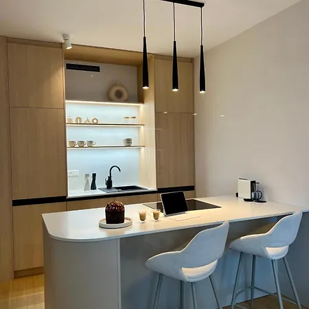 Cloud 9 Sky Park Elegance - Brand New With Stunning Views *